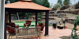 725 Russell Way 725 Russell Way Photo Gallery 1