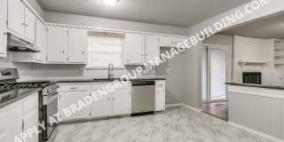 1011 Crown Dr. 1011 Crown Dr. Photo Gallery 1