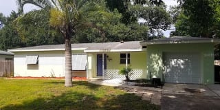 1560 ROBINSON DRIVE N 1560 ROBINSON DRIVE N Photo Gallery 1