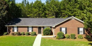 100-202 Oak Bluff Drive 100-202 Oak Bluff Drive Photo Gallery 1