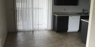 506 4th ave se C 506 4th ave se C Photo Gallery 1