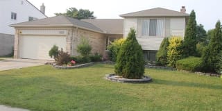 13525 CANTERBURY Drive 13525 CANTERBURY Drive Photo Gallery 1
