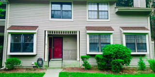 907 Arlington Drive 907 Arlington Drive Photo Gallery 1