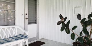 608 51ST AVENUE W 608 51ST AVENUE W Photo Gallery 1