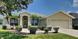 1800 Creekwater Blvd 1800 Creekwater Blvd Photo Gallery 1