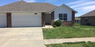 1070 South Tanner Avenue 1070 South Tanner Avenue Photo Gallery 1