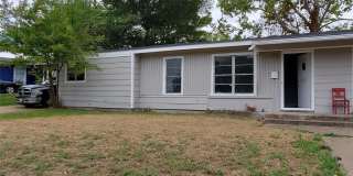 127 Vandenburg Drive 127 Vandenburg Drive Photo Gallery 1