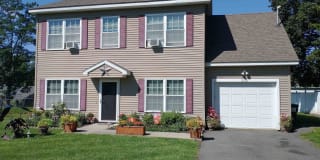 205 PARKLAND AV 205 PARKLAND AV Photo Gallery 1