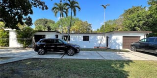 10670 SW 87th Ave 10670 SW 87th Ave Photo Gallery 1