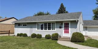 209 N Inner Drive 209 N Inner Drive Photo Gallery 1