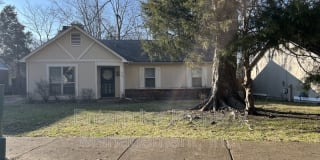 2235 Oldfield Dr 2235 Oldfield Dr Photo Gallery 1