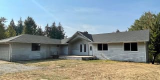 7115 172nd Street NE 7115 172nd Street NE Photo Gallery 1