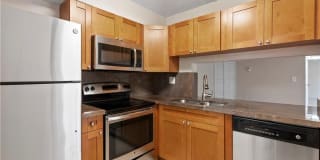 2733 S Oakland Forest Dr 2733 S Oakland Forest Dr Photo Gallery 1