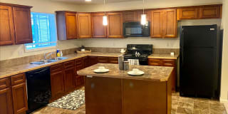 Phoenix Ridge Apartments Phoenix Ridge Apartments Photo Gallery 1