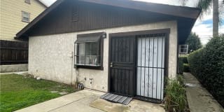 324 E Bennett Avenue 324 E Bennett Avenue Photo Gallery 1