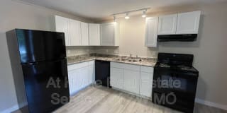 2174 N Kellett 2174 N Kellett Photo Gallery 1