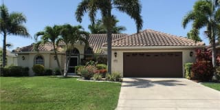 2541 SW 37th Street 2541 SW 37th Street Photo Gallery 1