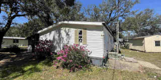 8103 N Palafox St 8103 N Palafox St Photo Gallery 1