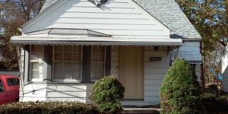 19017 Huntington Rd 19017 Huntington Rd Photo Gallery 1