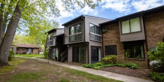 53 Lexington Court 53 Lexington Court Photo Gallery 1