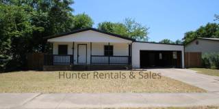 1202 Karen Dr 1202 Karen Dr Photo Gallery 1