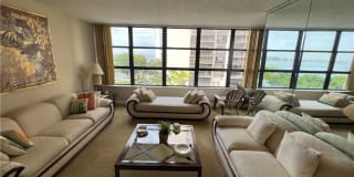 1440 Brickell Bay Dr 1440 Brickell Bay Dr Photo Gallery 1