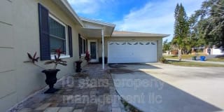 12813 128th Avenue North 12813 128th Avenue North Photo Gallery 1