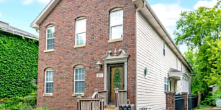 327 N Loomis Street 327 N Loomis Street Photo Gallery 1