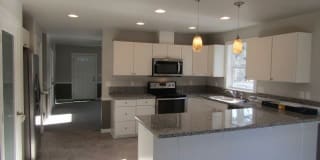 106 Rivers Edge DR 106 Rivers Edge DR Photo Gallery 1