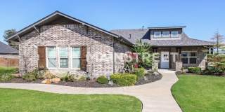 4724 Deerfield Drive 4724 Deerfield Drive Photo Gallery 1