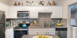 The Brownstones Townhome Apartments The Brownstones Townhome Apartments Photo Gallery 1