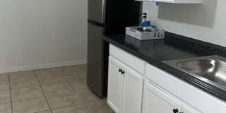 6020 North Clark Avenue 6020 North Clark Avenue Photo Gallery 1