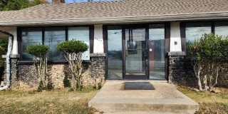 7445 SHALLOWFORD RD. 7445 SHALLOWFORD RD. Photo Gallery 1