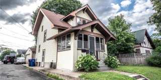216 Cretin Ave N 216 Cretin Ave N Photo Gallery 1