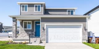 7077 N Spring Hill Ln 7077 N Spring Hill Ln Photo Gallery 1