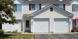 1813 Southcross Dr W Apt 2503 1813 Southcross Dr W Apt 2503 Photo Gallery 1