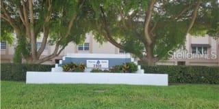 1101 PINELLAS BAYWAY S 1101 PINELLAS BAYWAY S Photo Gallery 1