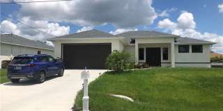 4116 9th Street W 4116 9th Street W Photo Gallery 1