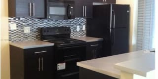 10421 SW 157th Pl 10421 SW 157th Pl Photo Gallery 1