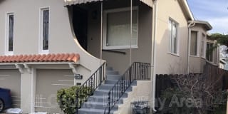 2301 1/2 Spaulding Ave. 2301 1/2 Spaulding Ave. Photo Gallery 1