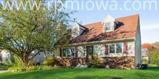 1502 NW Applewood Street 1502 NW Applewood Street Photo Gallery 1