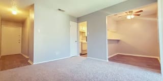 Liberty Ridge Apartments Liberty Ridge Apartments Photo Gallery 1