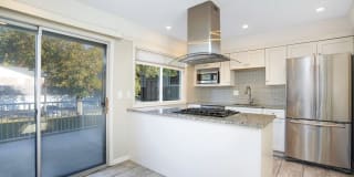 17 Yorktown Dr 17 Yorktown Dr Photo Gallery 1