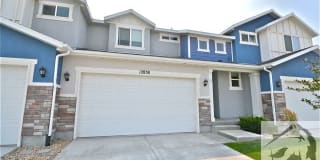 12838 S Fairholme Cir 12838 S Fairholme Cir Photo Gallery 1