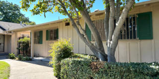 4479 Dorset Street 4479 Dorset Street Photo Gallery 1