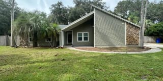 1247 PALM DR 1247 PALM DR Photo Gallery 1
