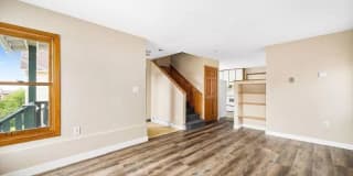 317 N 3rd Ave W 317 N 3rd Ave W Photo Gallery 1