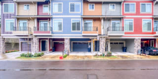 448 NE Tork Pl, 448 NE Tork Pl, Photo Gallery 1