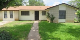 7807 HOBBLE ST 7807 HOBBLE ST Photo Gallery 1
