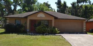 864 E Voorhis Ave 864 E Voorhis Ave Photo Gallery 1